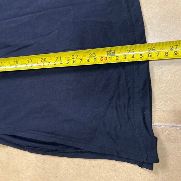 Gymshark Black Asymmetrical Women Medium T-Shirt - Picture 6 of 7